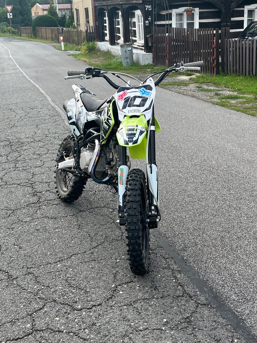 Prodám moto-cross Minirocket 140R