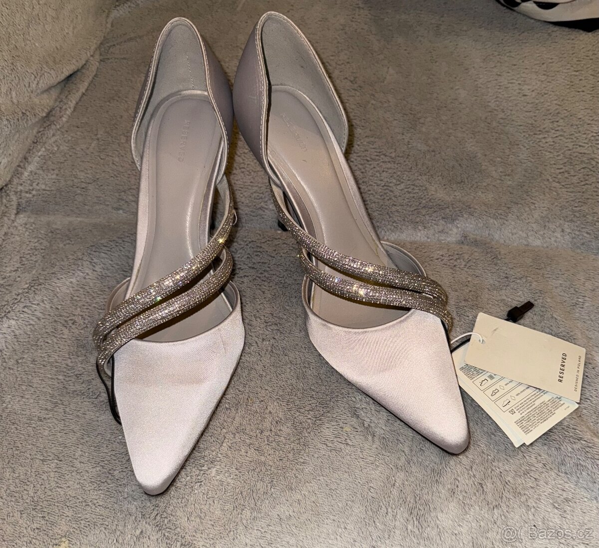 Reserved lodičky 38