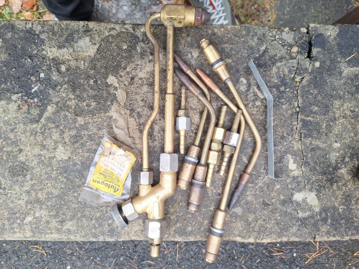 Autogen - sada s lahvemi