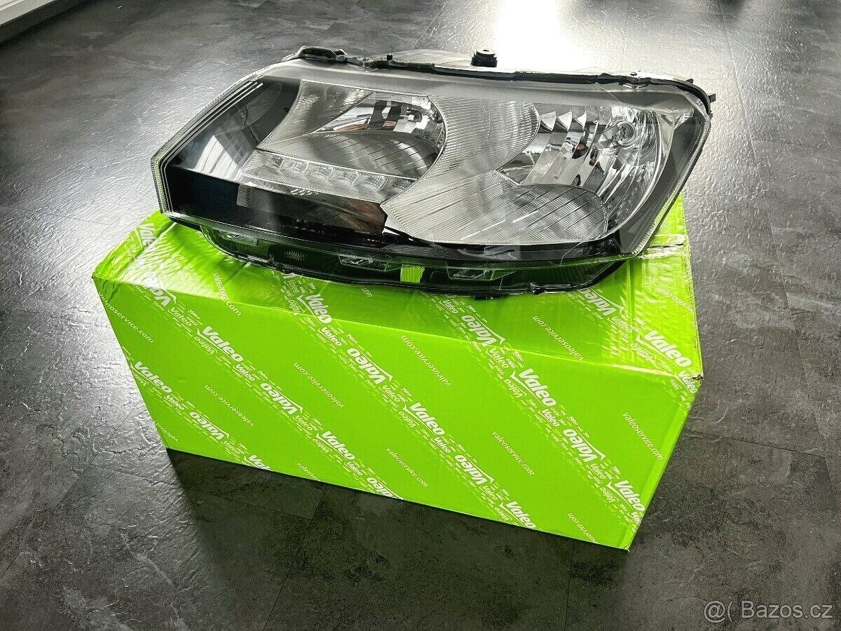 PŘEDNÍ SVĚTLA ŠKODA RAPID / ZASÍLÁME