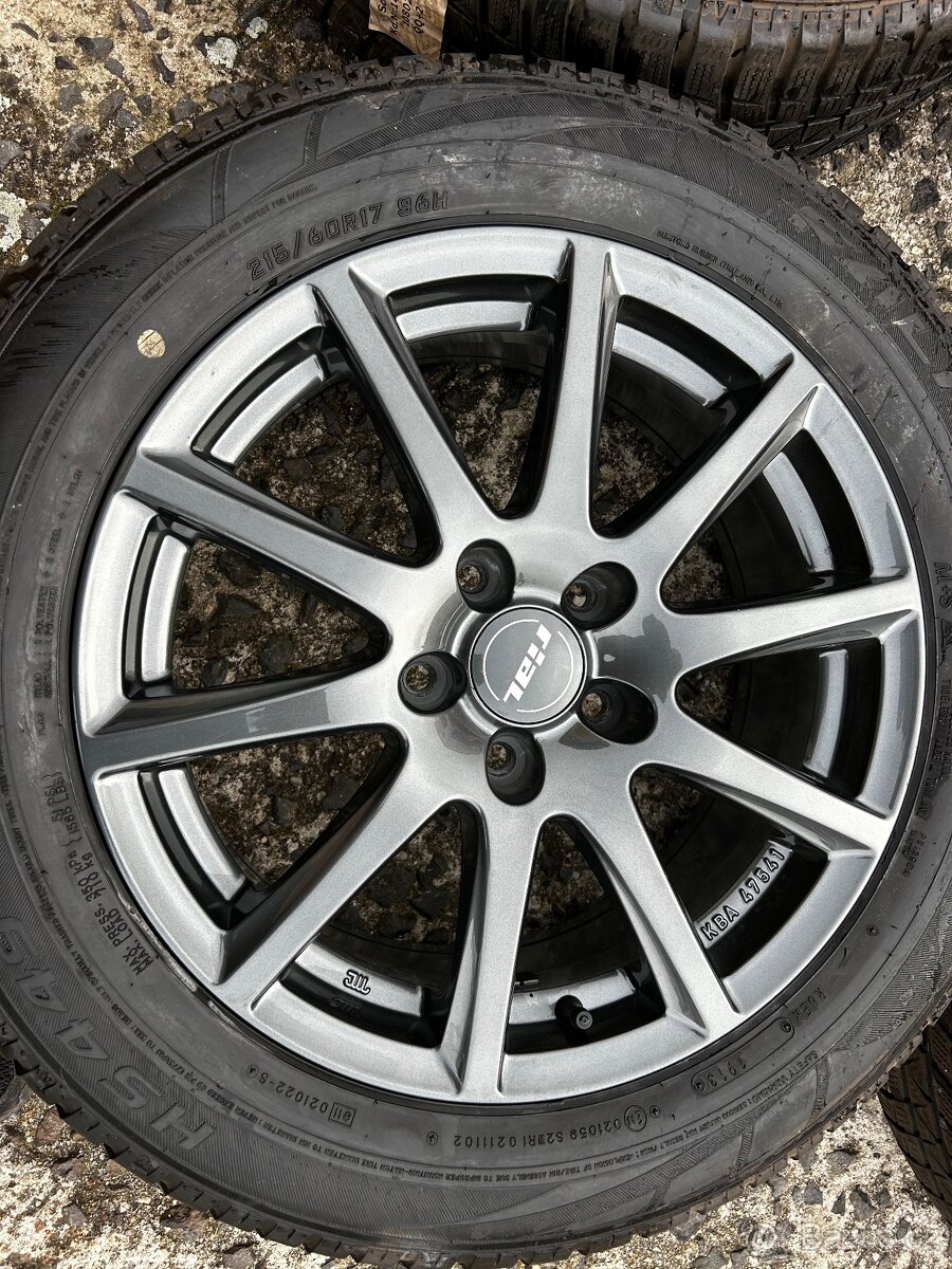 5x114,3 r17, alu kola , 215/60/17
