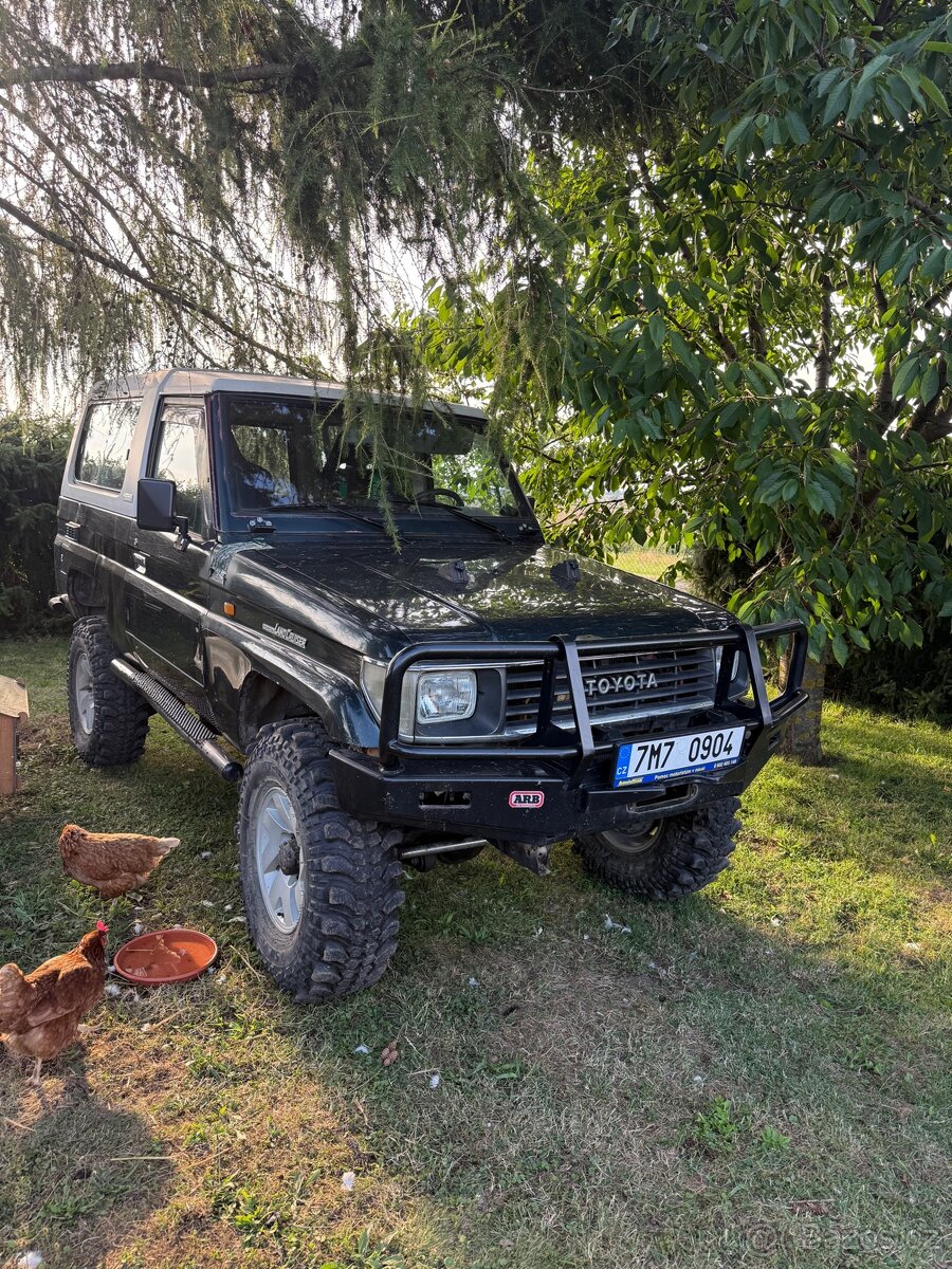 Toyota Land Cruiser KZJ 73
