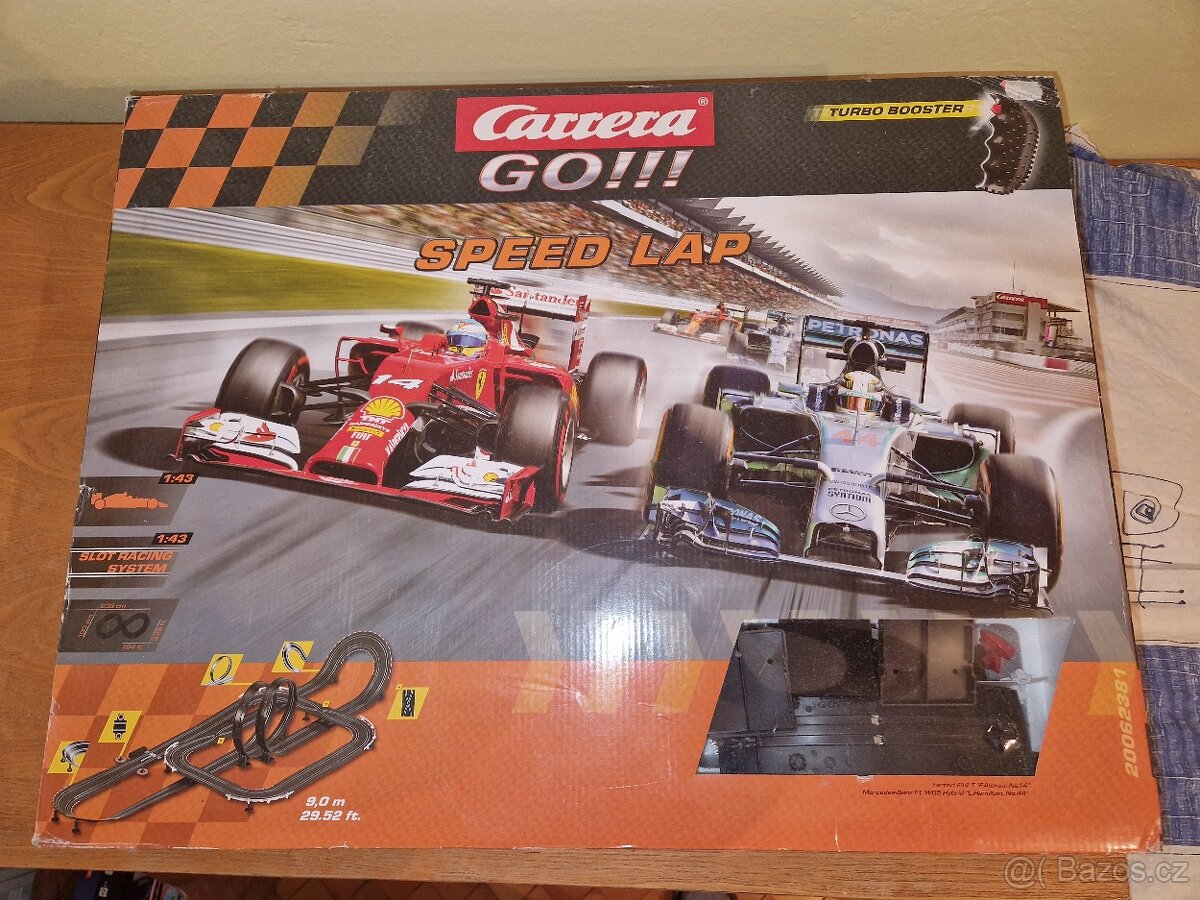 Carrera GO Speed Lap + Bezdrátové ovladače + auto