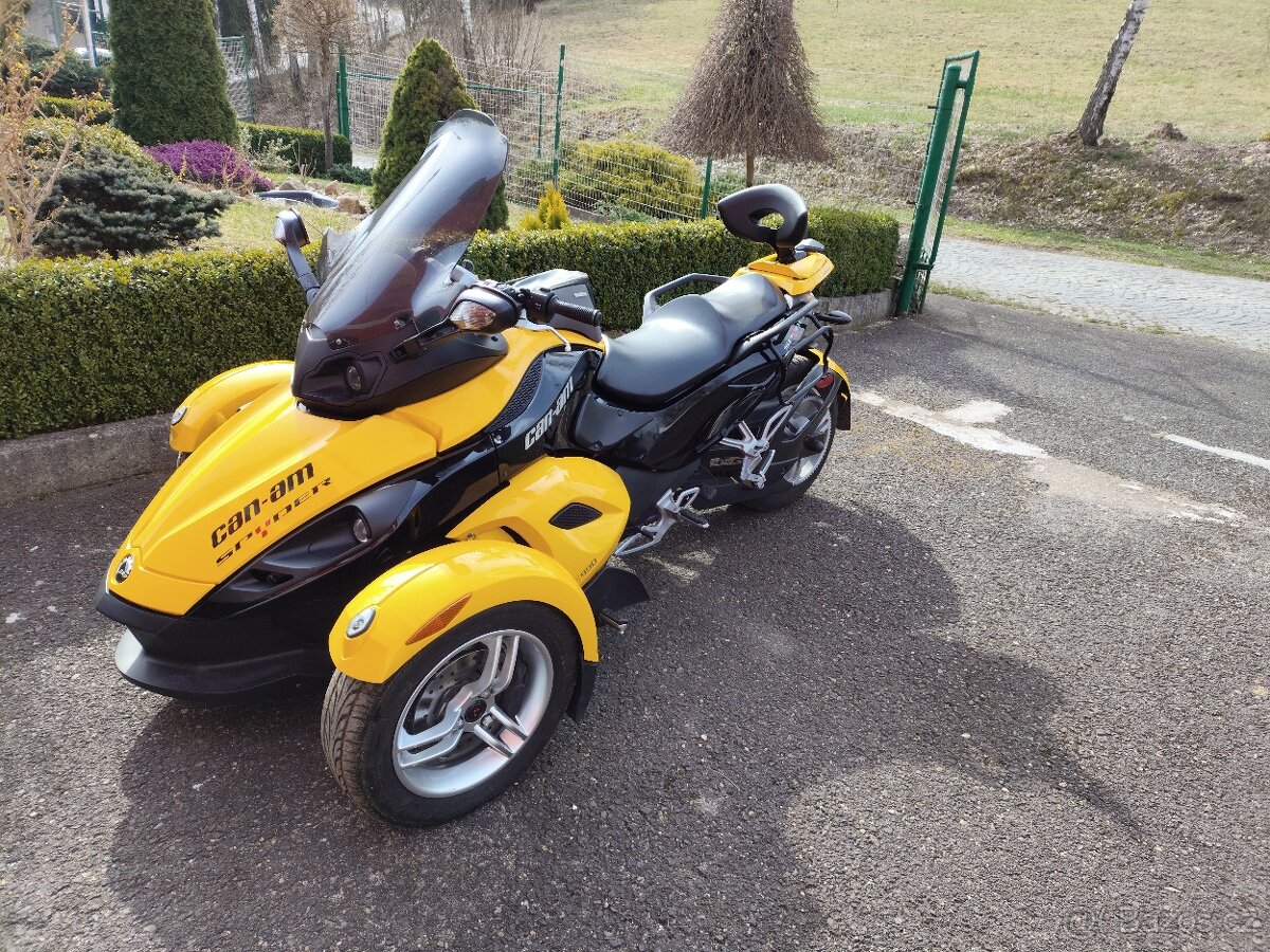 Prodej Spyder can- am