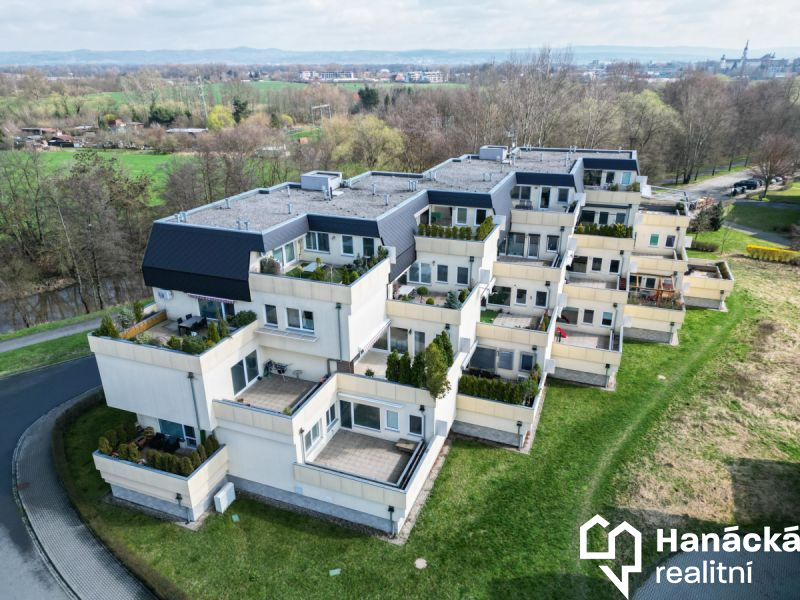 Pronájem terasového bytu 3+kk v Olomouci, ul. J....