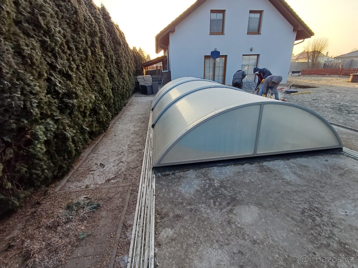 Zastřešení na bazén