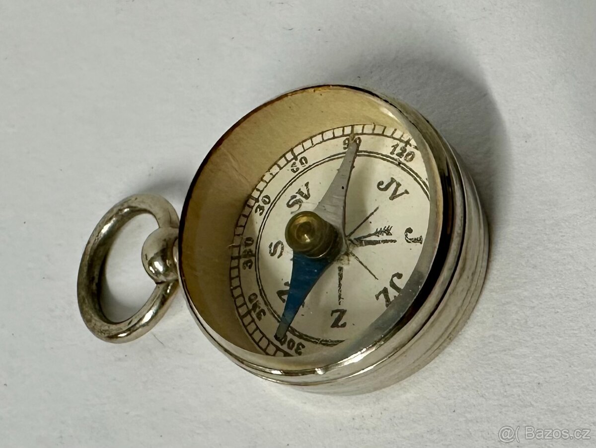 Starožitný malý kompas oblík TOP stav
