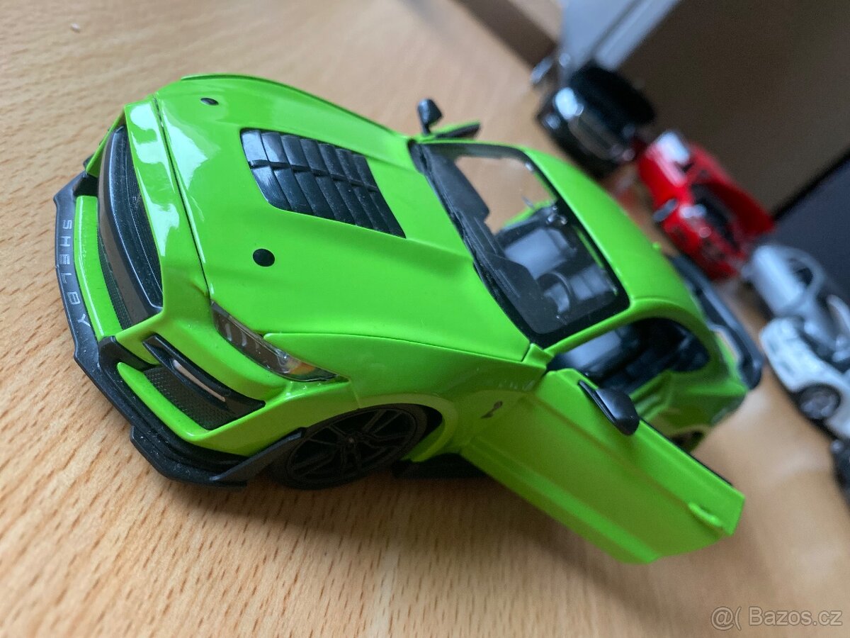 1:24 mustang gt500