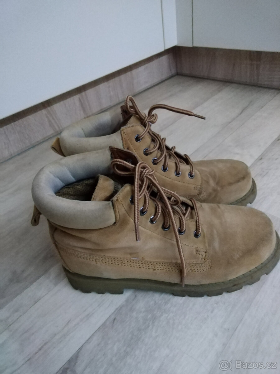 Kotníkové boty FARMÁŘKY