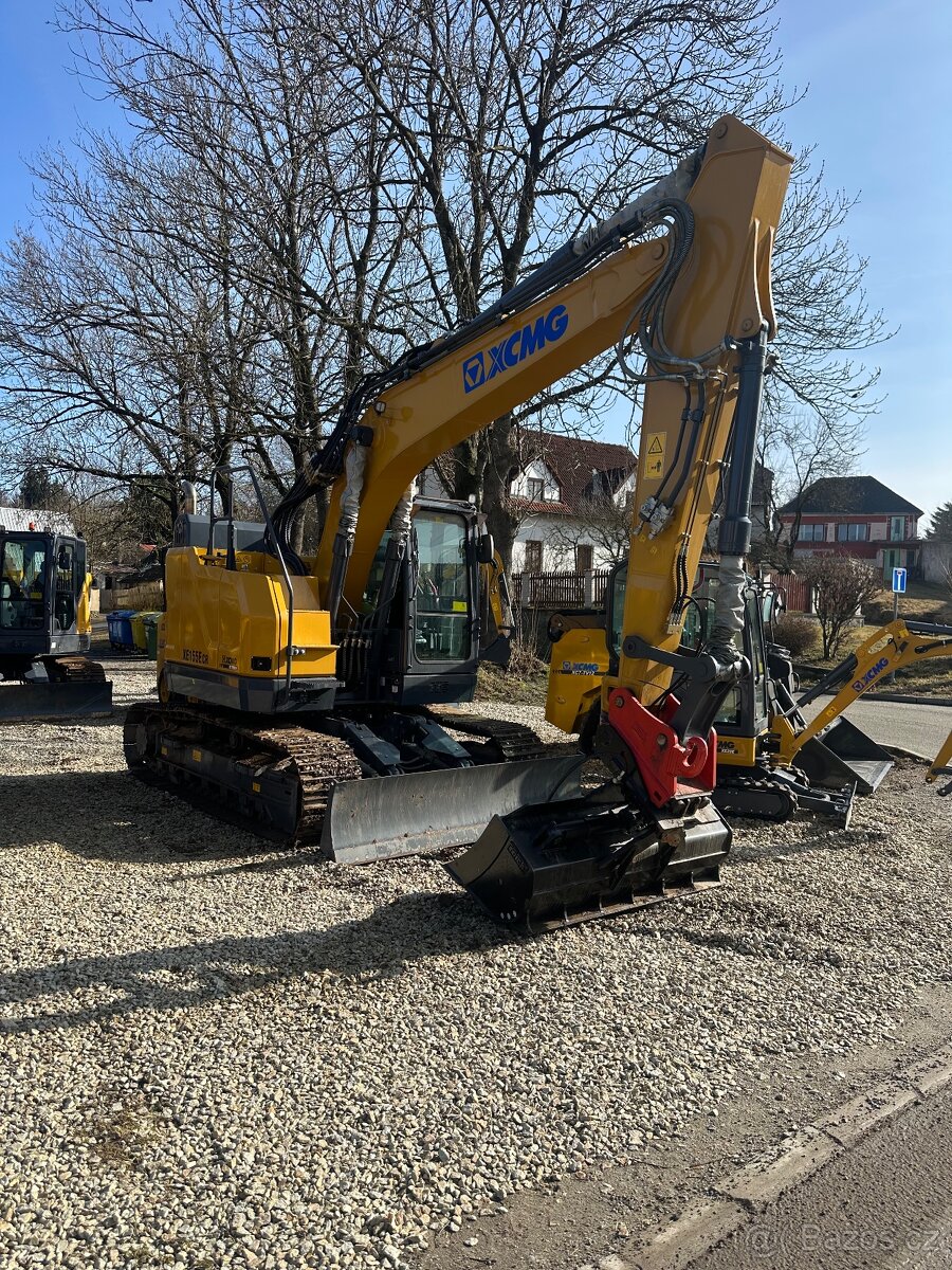 Pásové rypadlo XCMG XE155 ECR - Předváděcí model