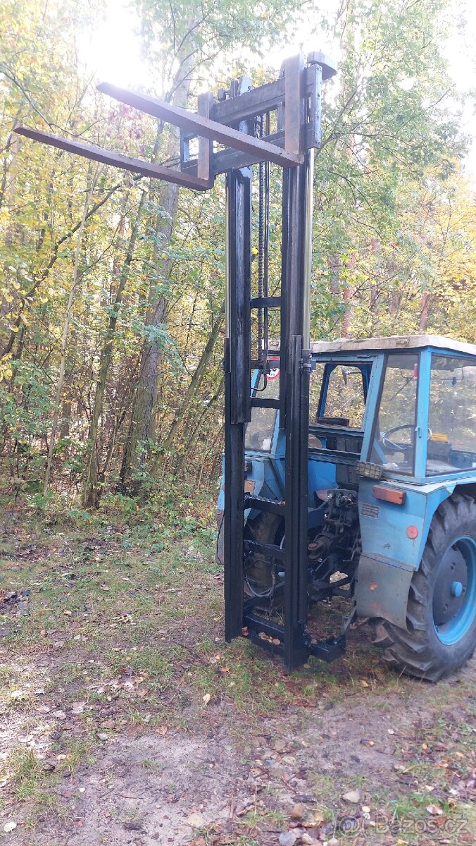 Vysokozdvih za traktor
