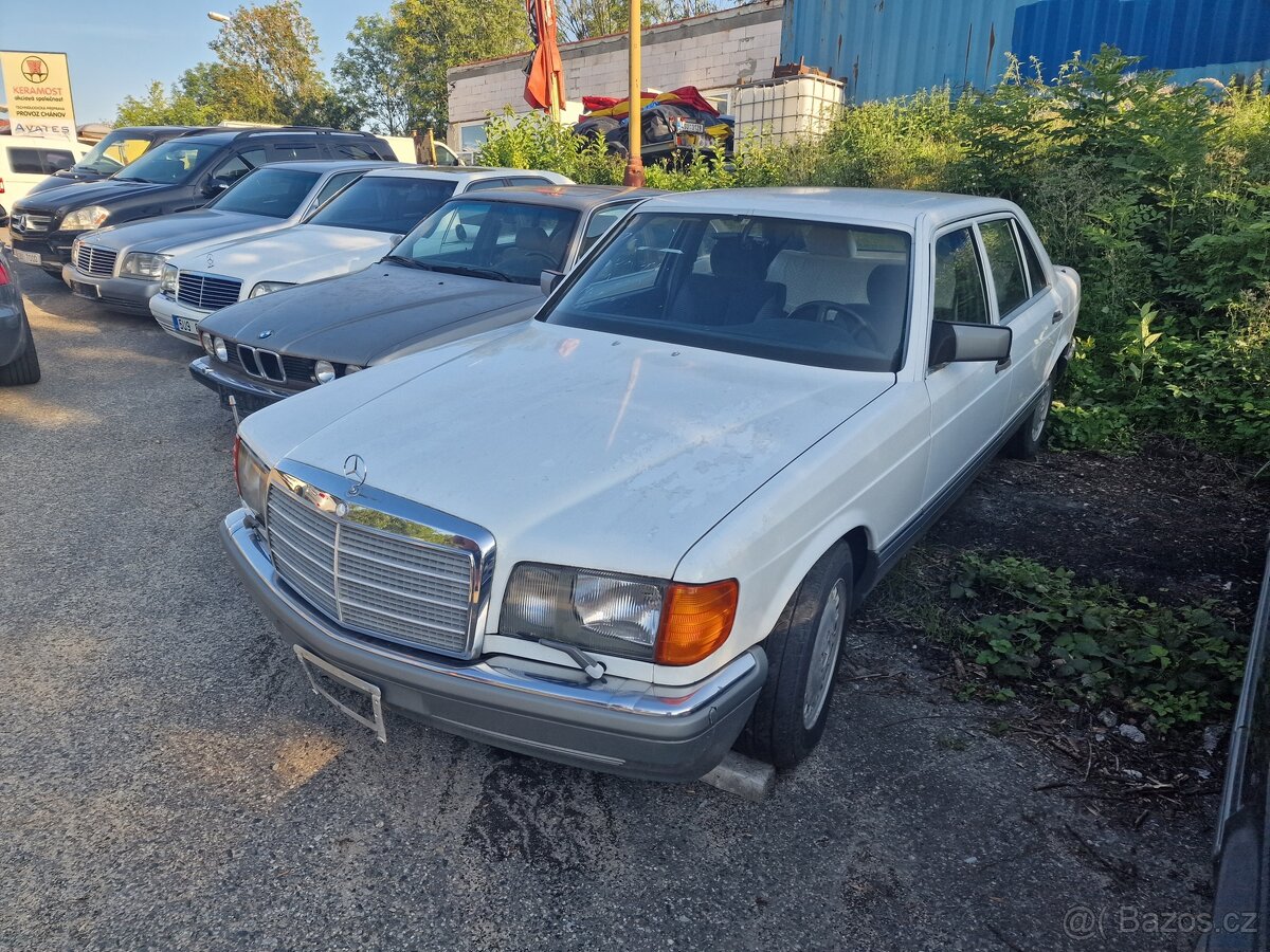 MB 560SEL - dovoz Japonsko. Možnost druhého vozu na ND