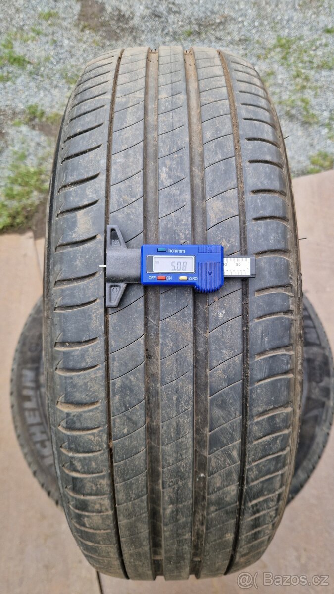 4x letni pneu 215/65/17...99V...MICHELIN