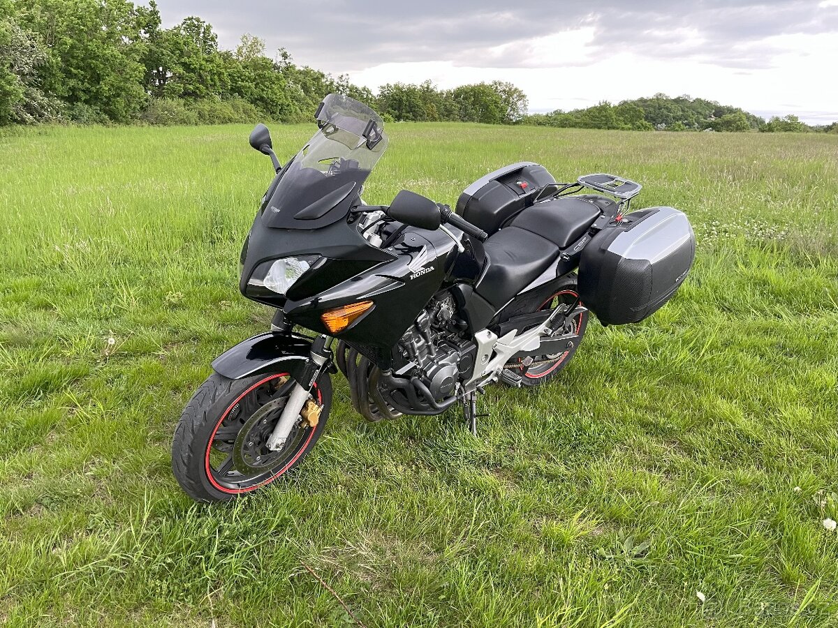 Honda CBF 600 SA, rok 2005, najeto 50.500km