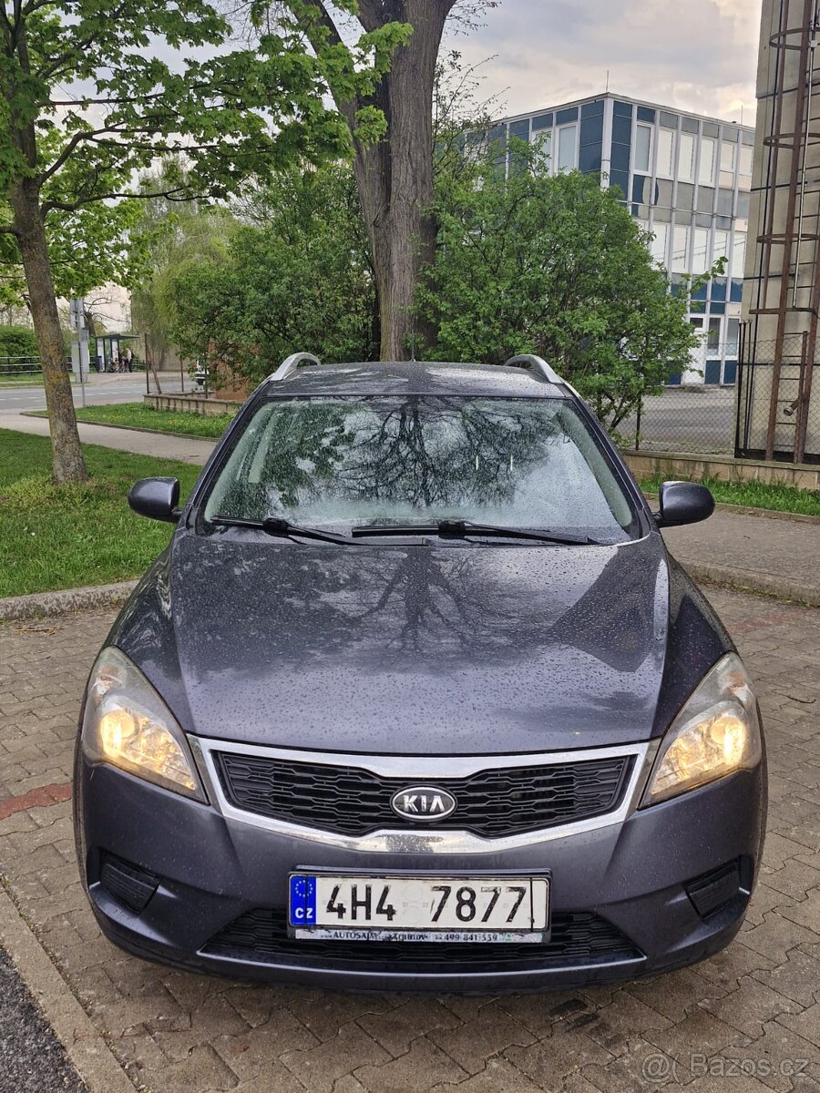 •Kia Ceed SW 1.6 CRDi 16V 85 kW Active Plus (ED)