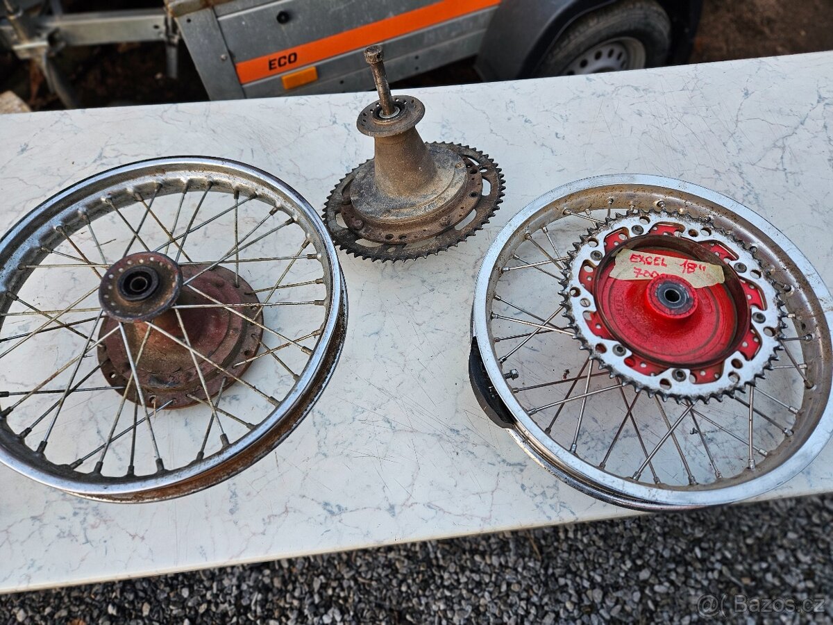 Zadní kola čz motocross 980 981