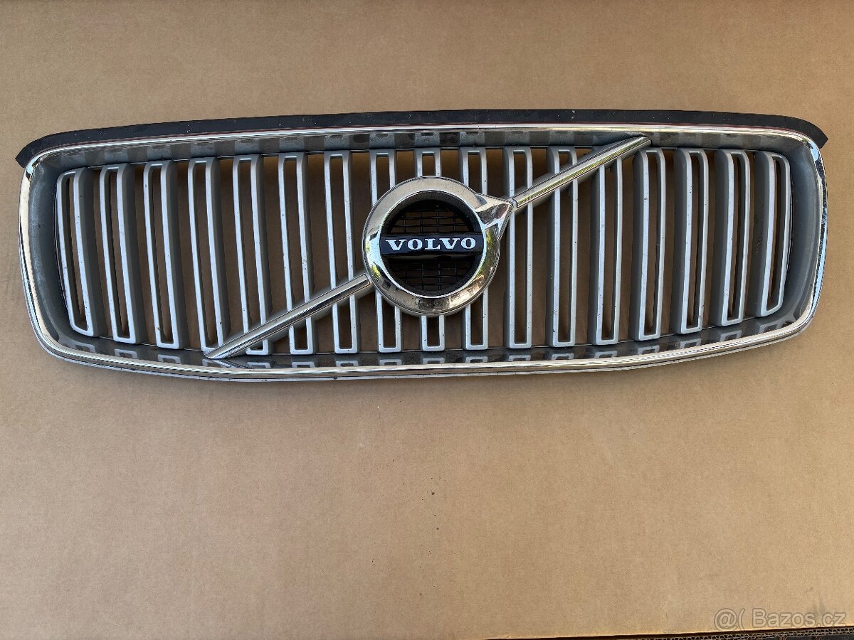 Maska Volvo xc 90