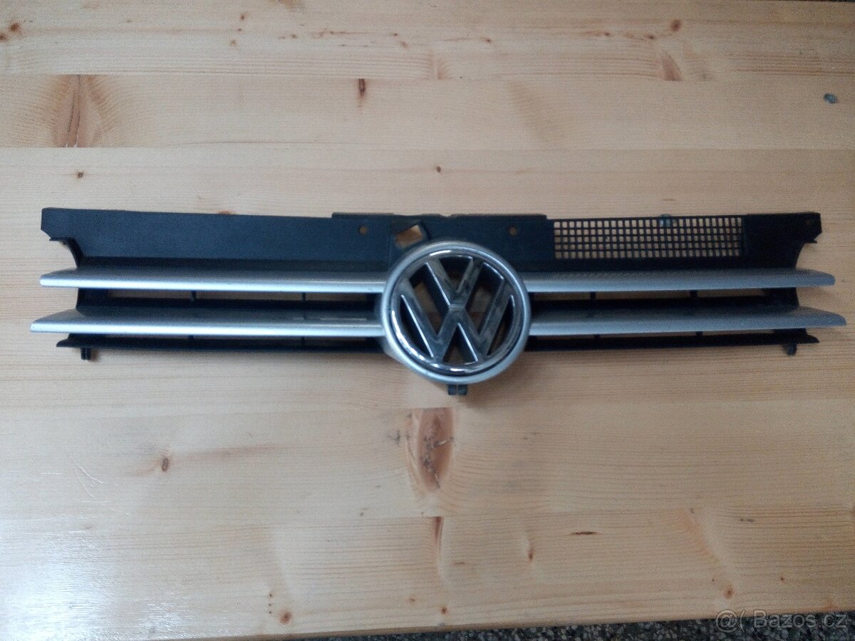 Prodám přední masku VW Golf