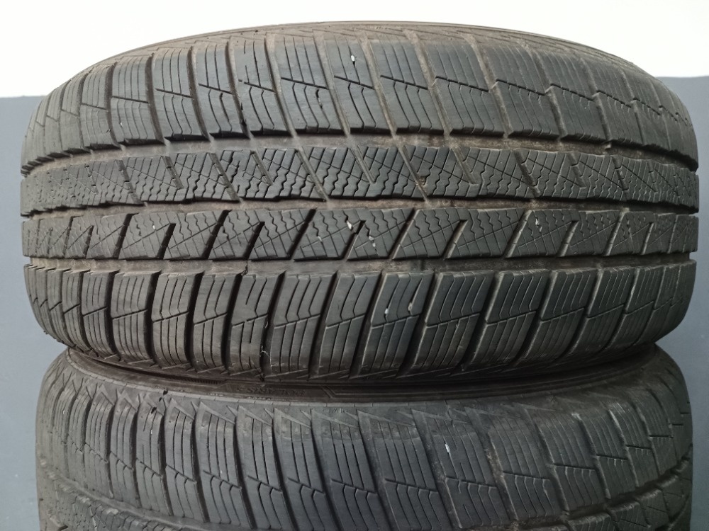 215/55 R17 BARUM (5021)