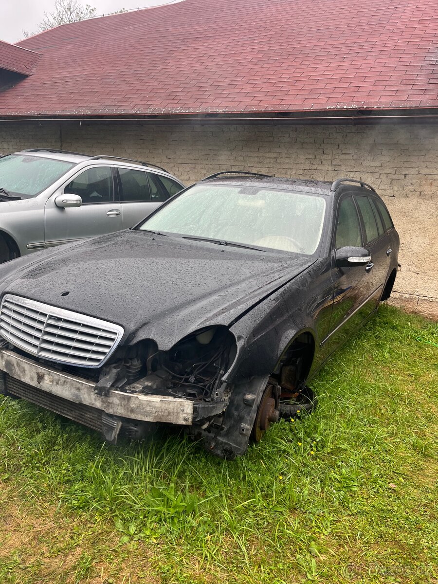 Mercedes E320 cdi, w211 kombi, 165kw, 2005 rok, DÍLY