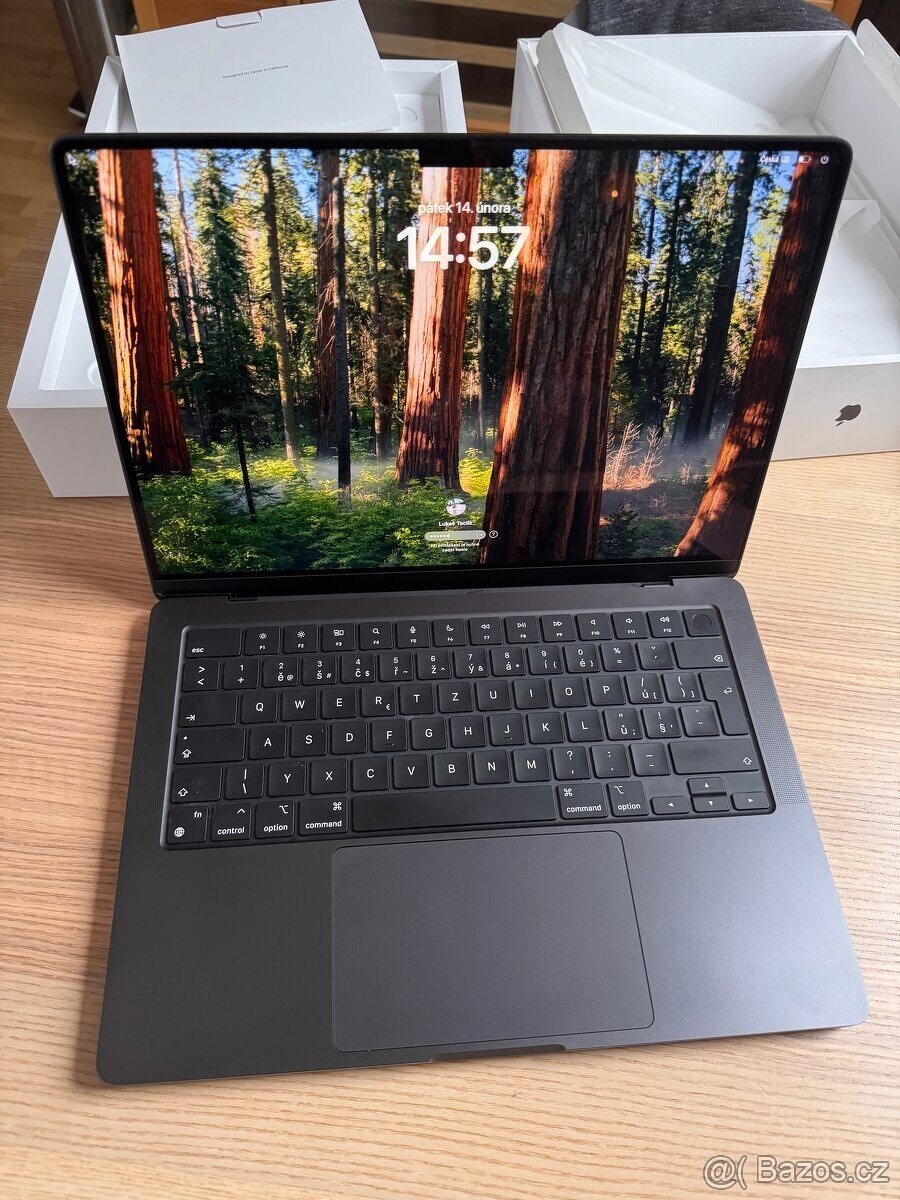 Apple MacBook Pro 14" /M3 Pro/18GB/512GB/vesmírně černý - [