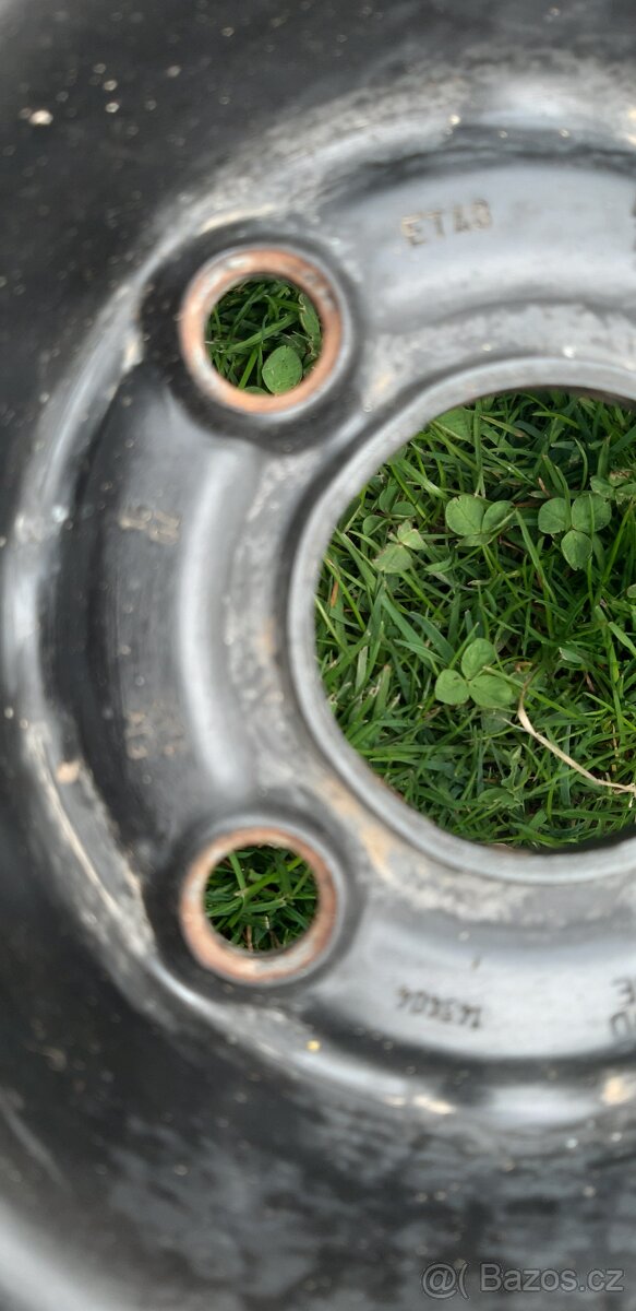 Prodám plechové disky golf mk2