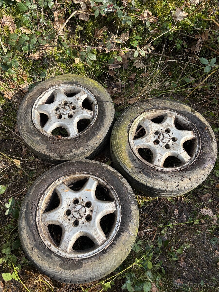 Mercedes Alu r16 3 kusy