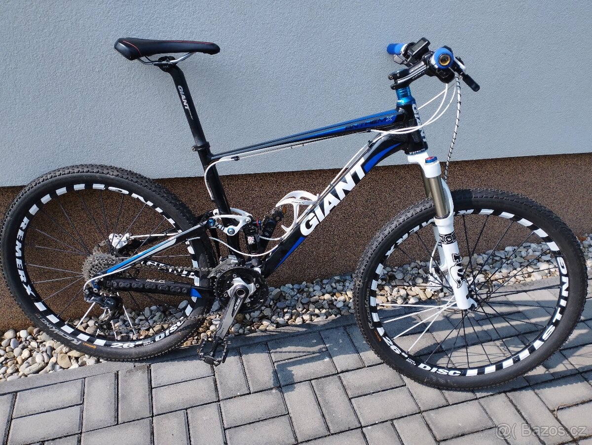 Celoodpružené horské kolo Giant Anthem X 26" vel. M