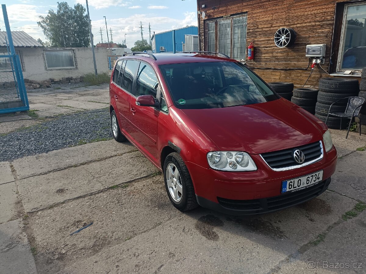 Volkswagen Touran 2.0tdi