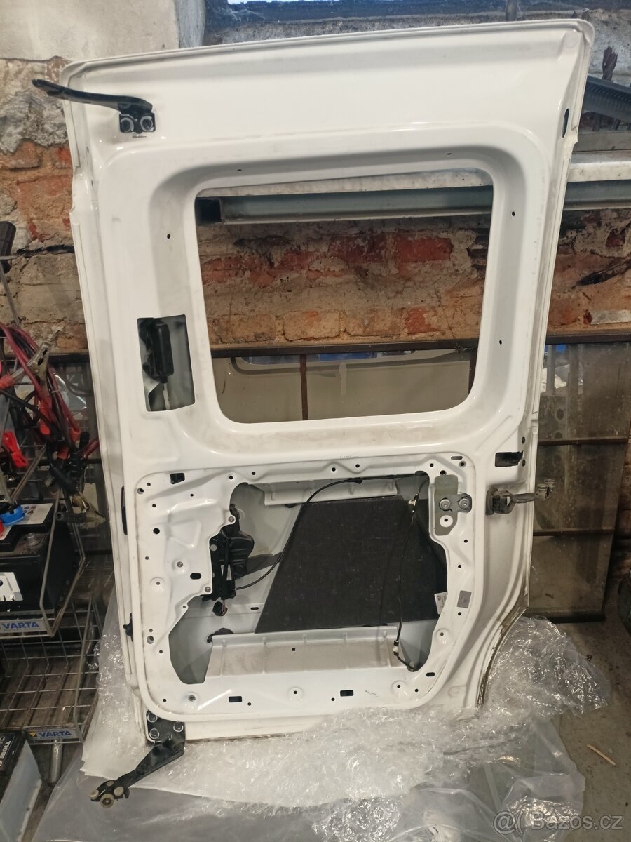 VW Caddy PZ dveře