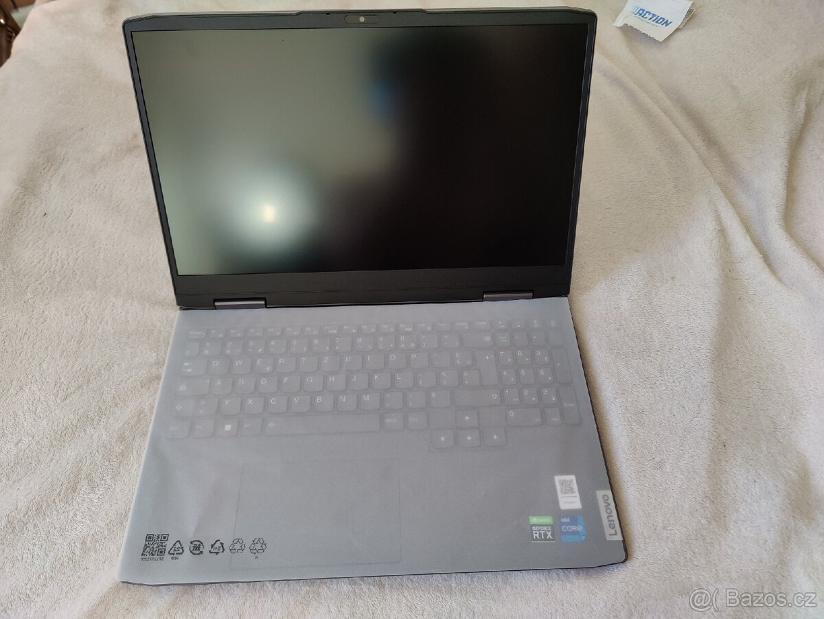 Herní notebook i7 13620 RTX 4060
