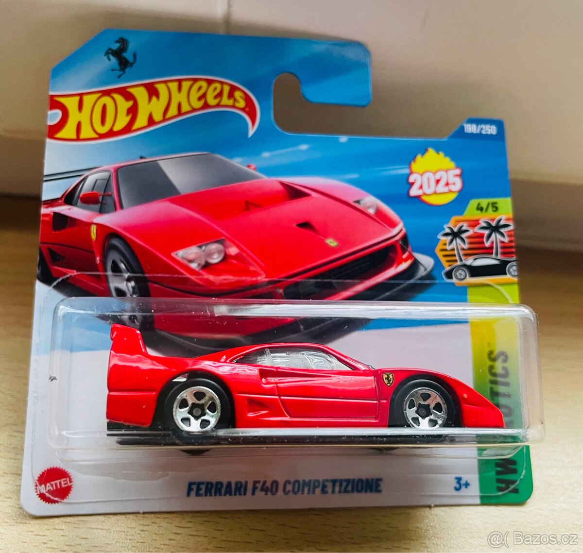 FERRARI F40 COMPETIZIONE NOVINKA