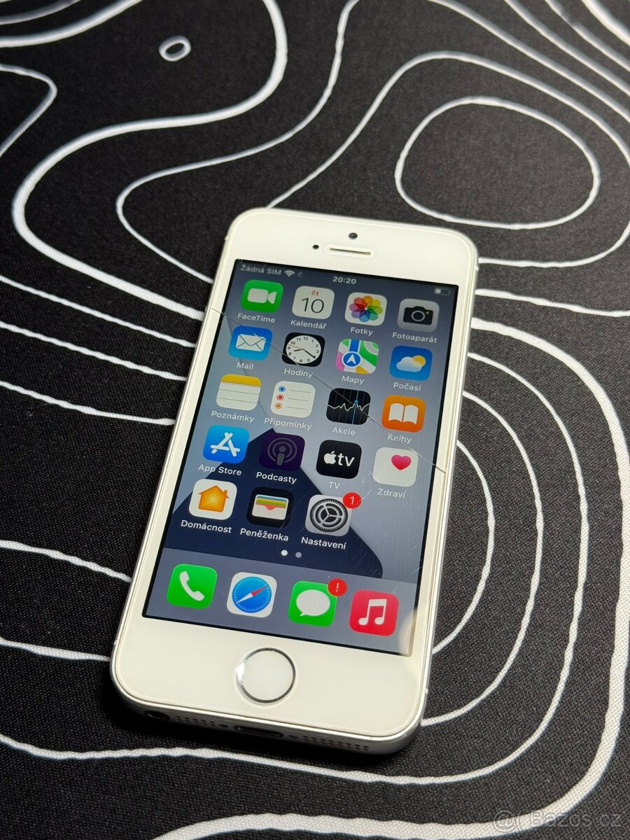 iPhone SE (1. gen.), 32 GB, stříbrná
