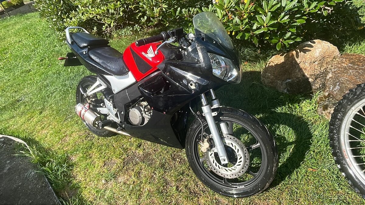 Honda CBR 125r