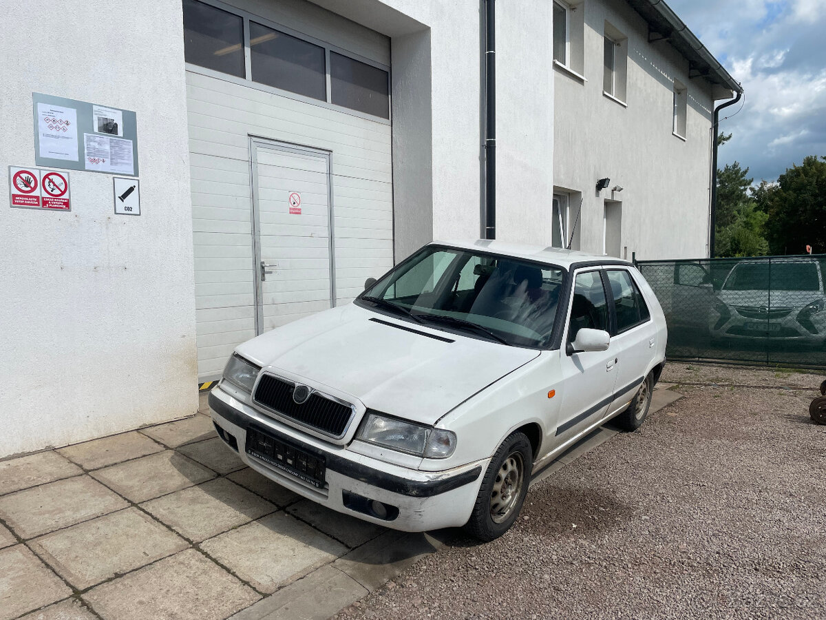 Škoda Felicia combi GLXI 1,3 50kw - náhradní díly