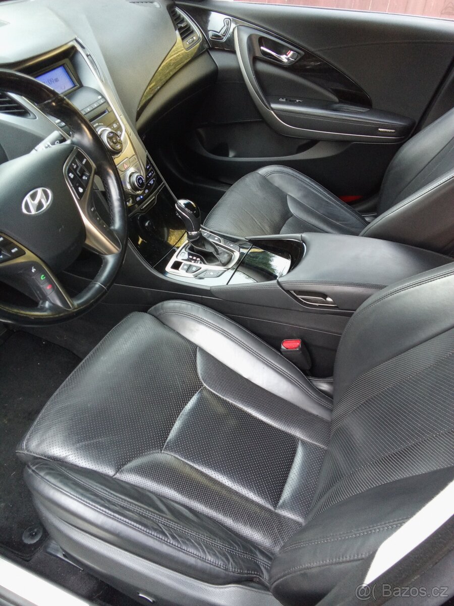 Pridám Hyundai Grandeur model 2012