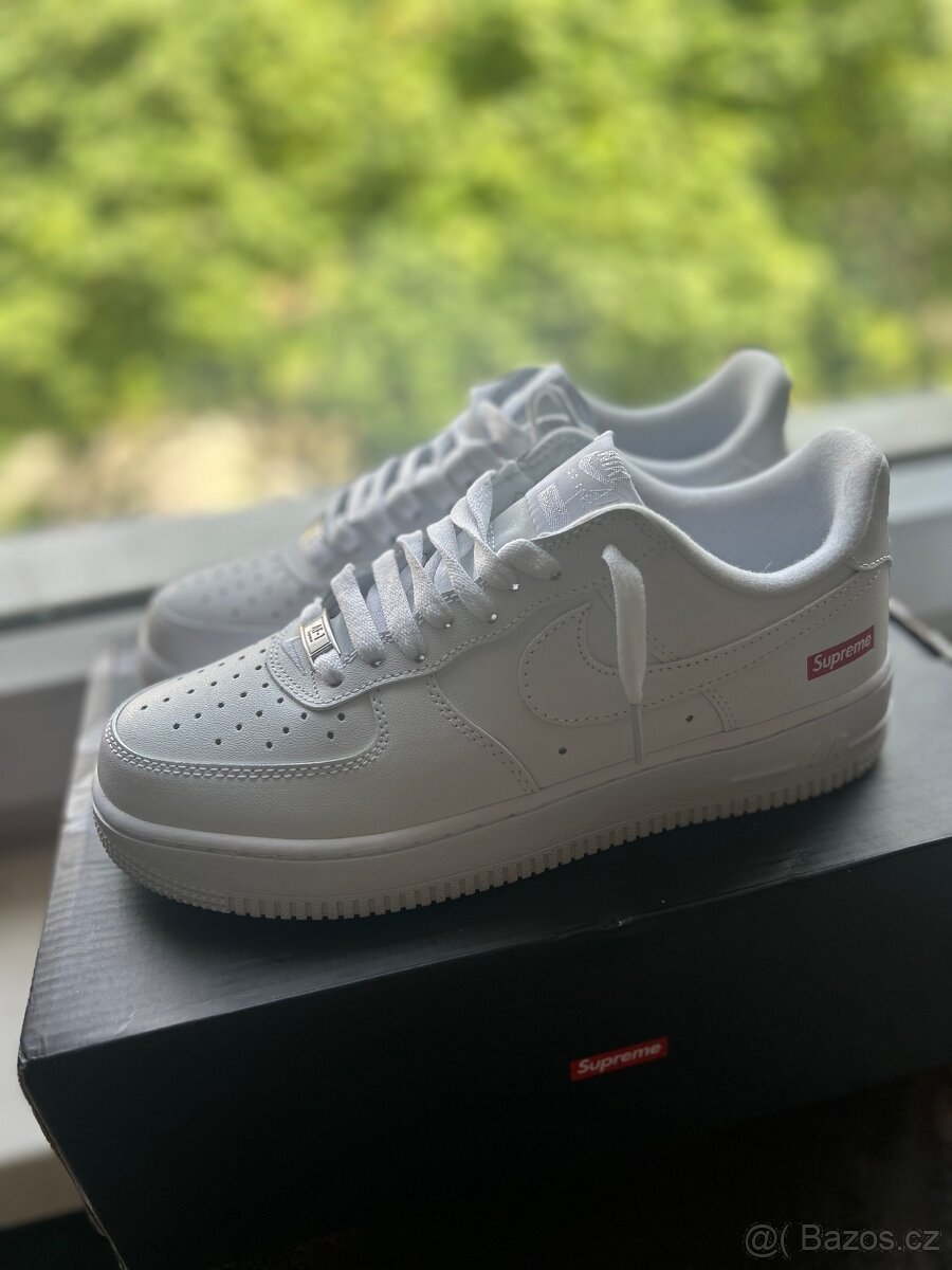 Nike air force 1 supreme + tkaničky supreme