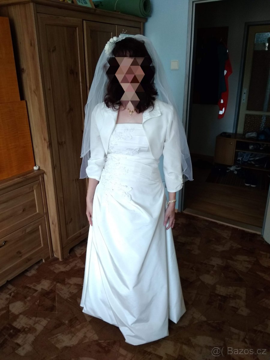 Prodám krásné svatební šaty