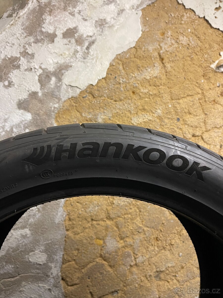 315/35/20 Hankook Ventus S1 evoZ
