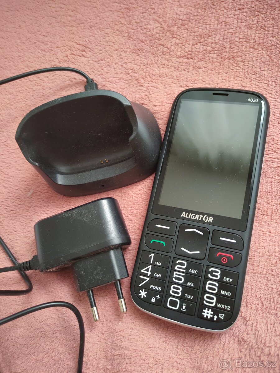 Seniorský telefon Aligator