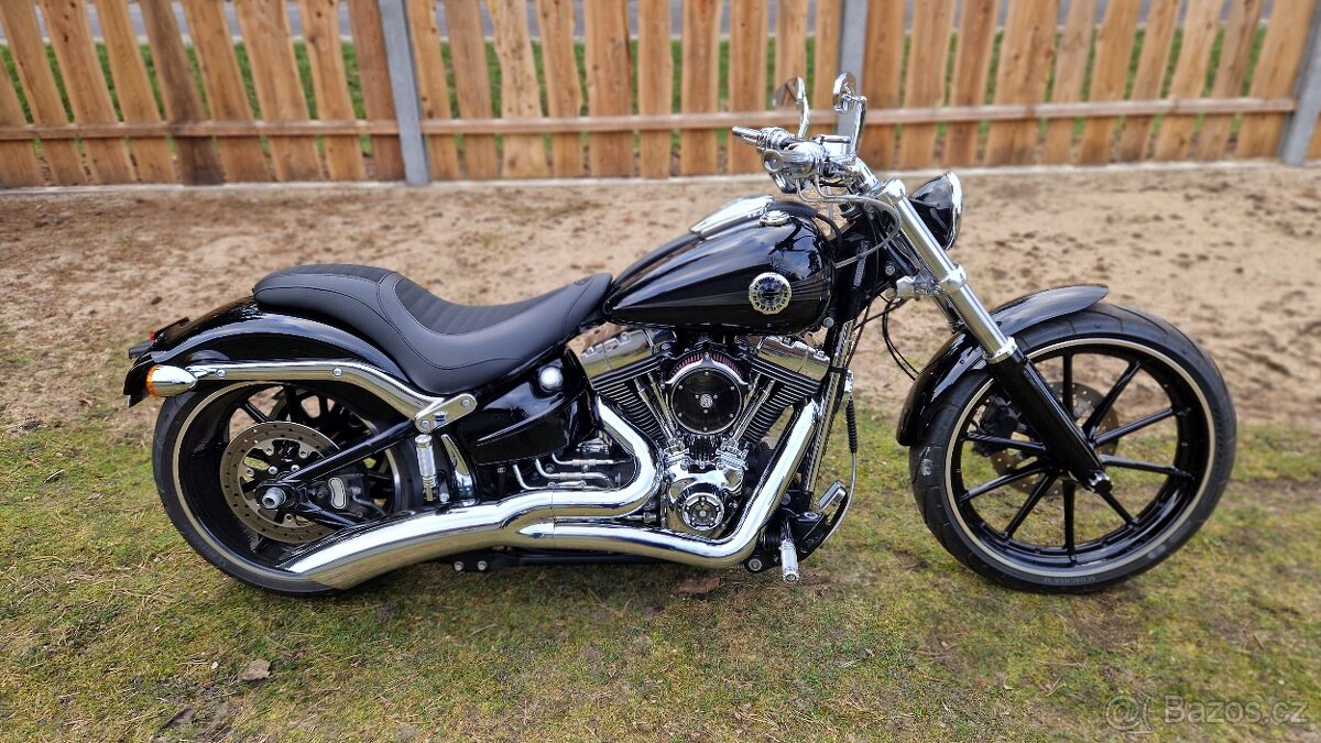 HARLEY-DAVIDSON FXSB BREAKOUT 2014