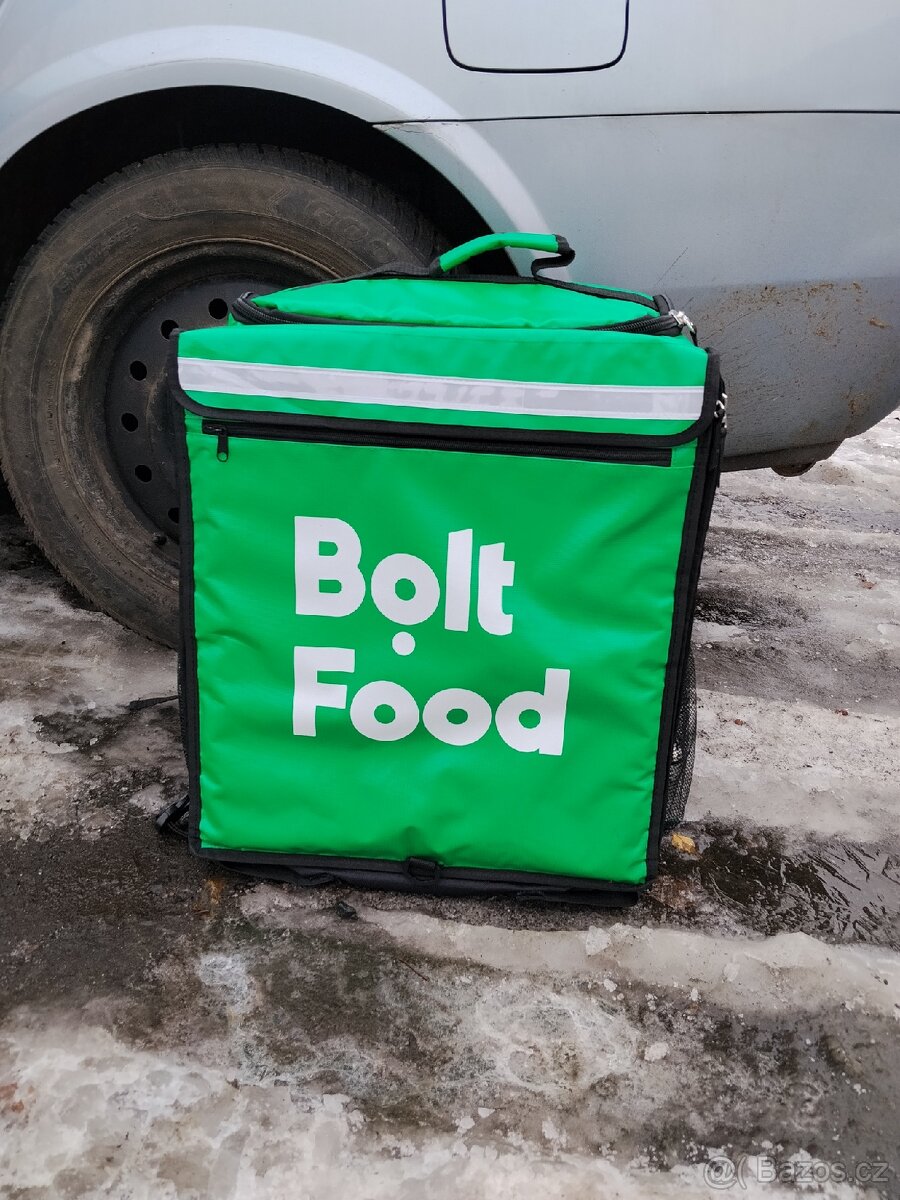 Prodám termotašku na jídlo Bolt v dobrém stavu.