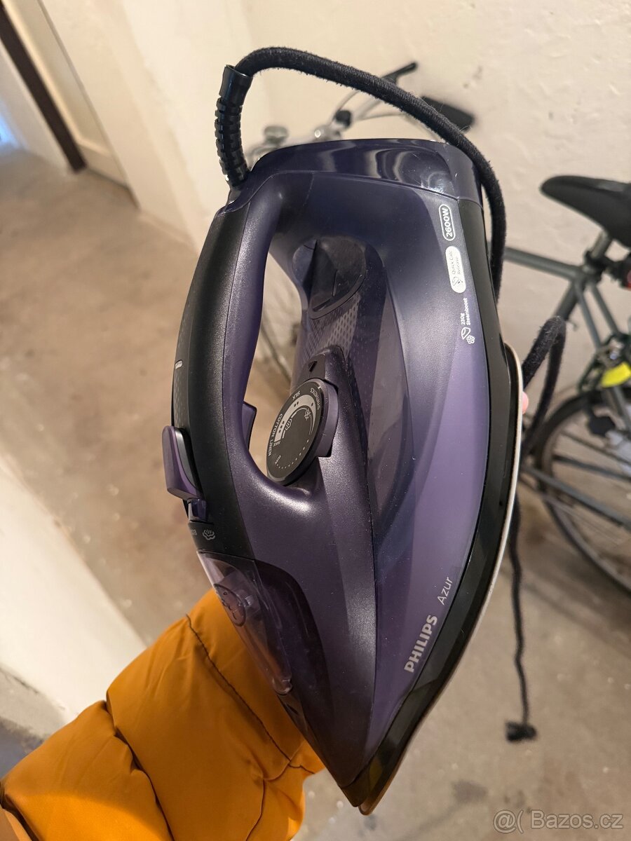 Žehlička Philips Azur