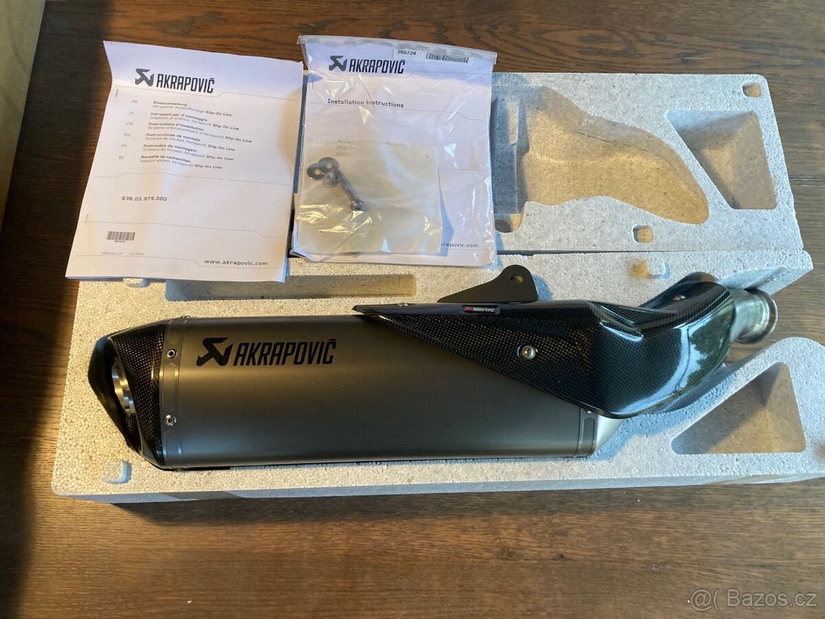 výfuk Akrapovič KTM 890 DUKE