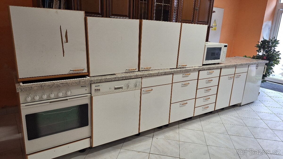 Kuchyňská linka německé výroby