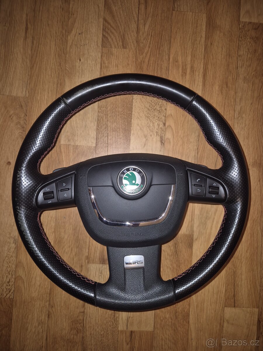 Volant Škoda Octavia 2 RS facelift F1 řazení