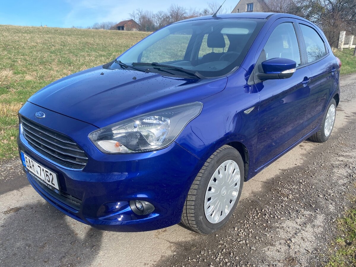 Ford Ka+ 1.2i 63 kW, kup ČR 12/2017 84 tis.KM výhřev sedadel