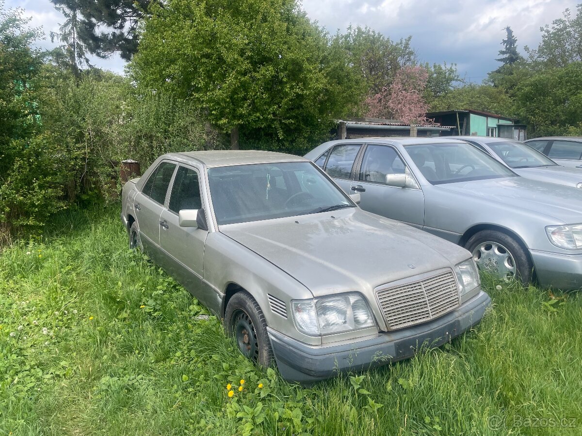 Mercedes  w124 300D