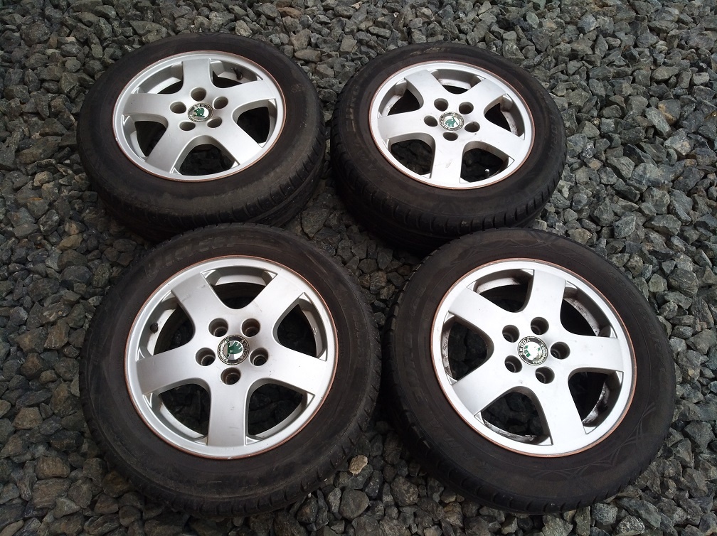 alu kola ŠKODA 6Jx14H2 ET43 5x100 pneu 180/60/14
