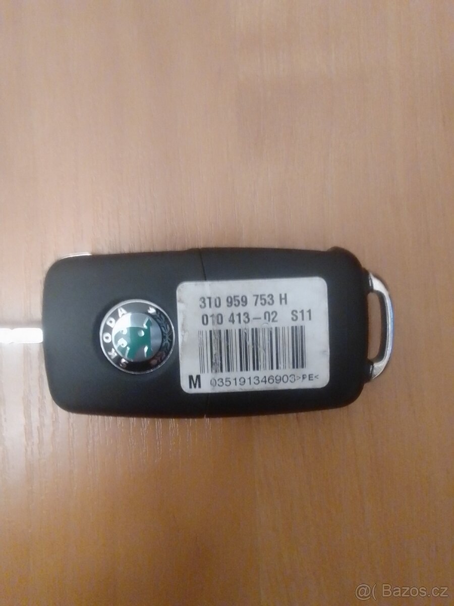 Škoda fabia 2/Roomster klíč